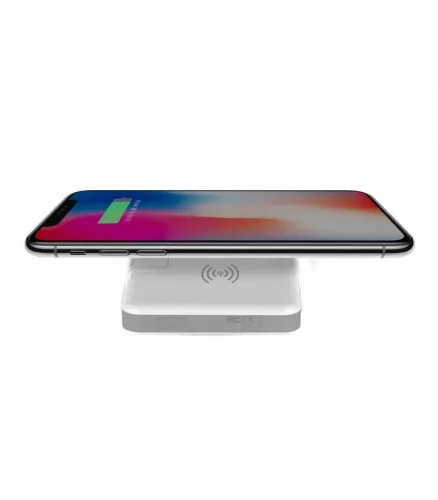 Astrum CW400 Prémium all in one utazó vezeték nélküli (5W) / hálózati töltő és power bank (6700mAh) 4 féle dugvillával 12W