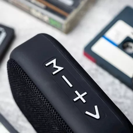 Forever BS-140 Bluetooth 4.2 hangszóró, micro SD olvasóval, USB porttal 3W fekete