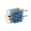 Forever QC3.0 hálózati gyorstöltőfej USB és Type-C csatlakozóval 4A fehér (20W)